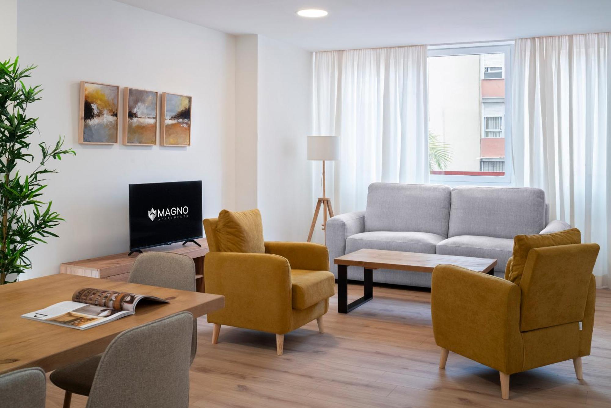 Magno Apartments Principe Севиля Екстериор снимка